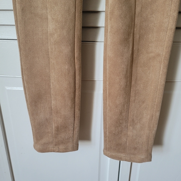 BLANK NYC Faux Suede Pants, Size 24 - Picture 6 of 11